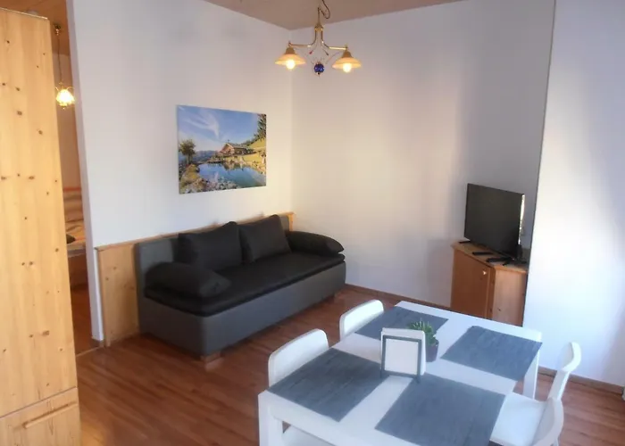 Apartamento Restaurant Olympia & *