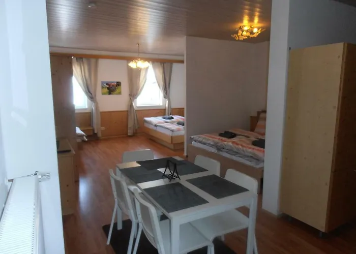 Appartement Restaurant Olympia & Bergen (Traunstein)